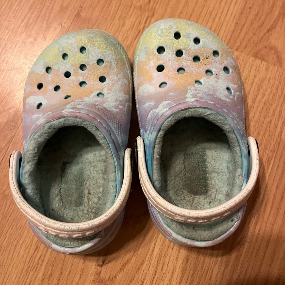 Toddler fuzzy crocs